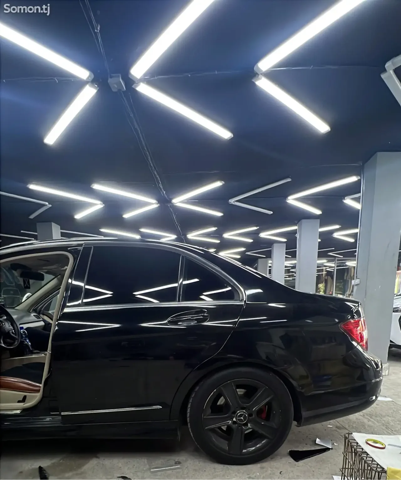 Mercedes-Benz C class 2010 · 3.0 AT