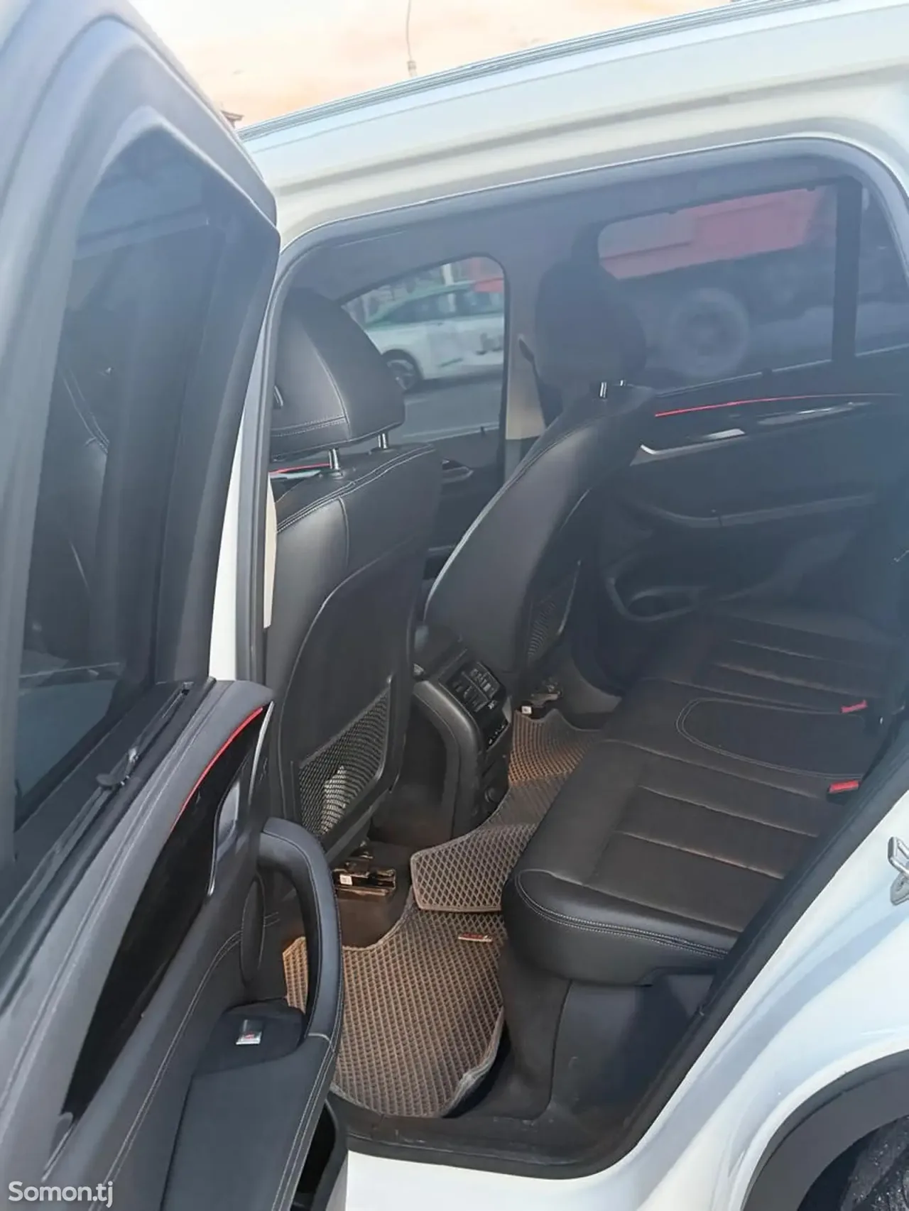 BMW X3 2019 · 2.0 AT