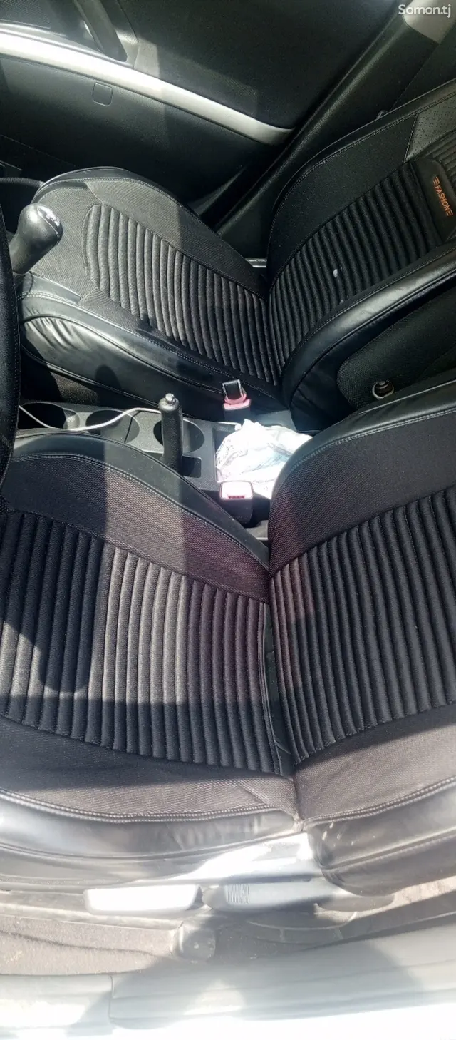 Toyota Verso 2008 · 2.2 MT