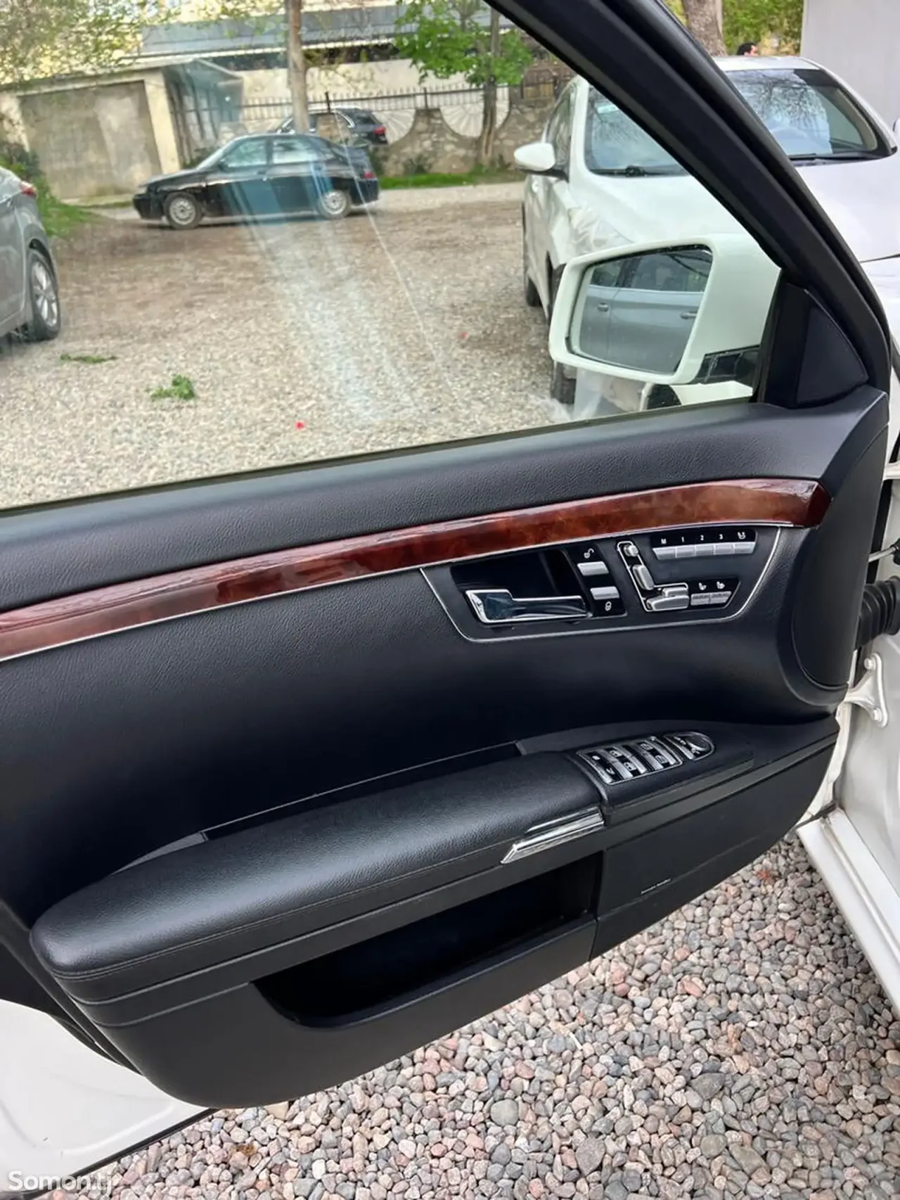 Mercedes-Benz S class 2007 · 5.5 AT