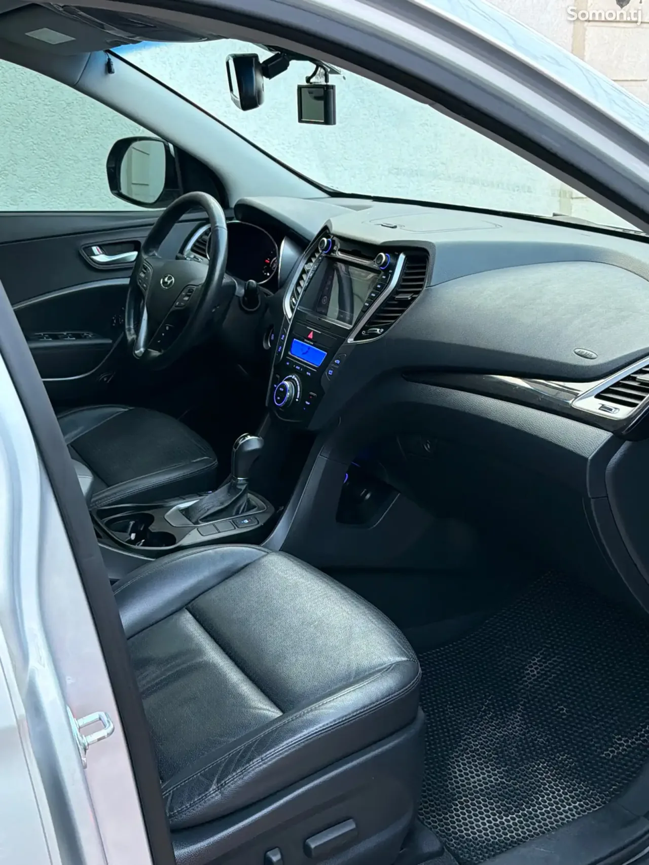 Hyundai Santa Fe 2015 · 2.0 AT
