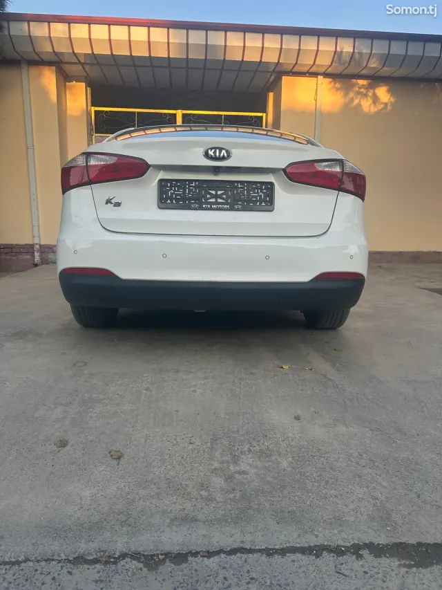Kia K3 2015 · 1.6 AT