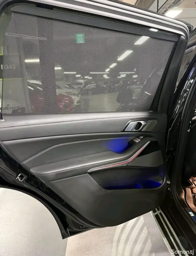 BMW X7 2024 · 3.0 AT
