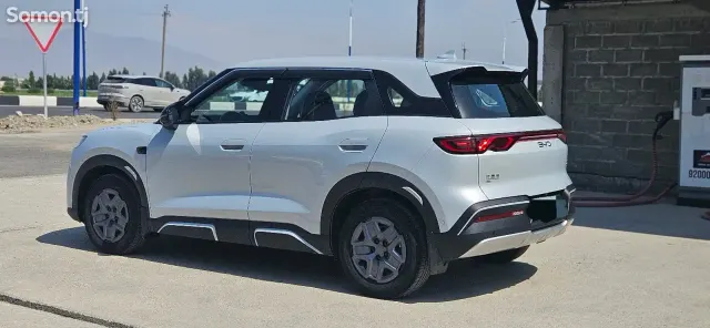 BYD Yuan Up 2025 · AT