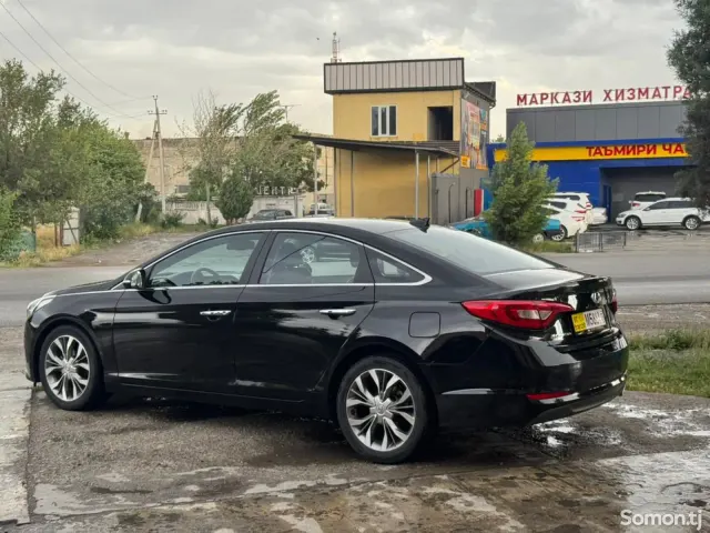 Hyundai Sonata 2014 · 2.0 AT