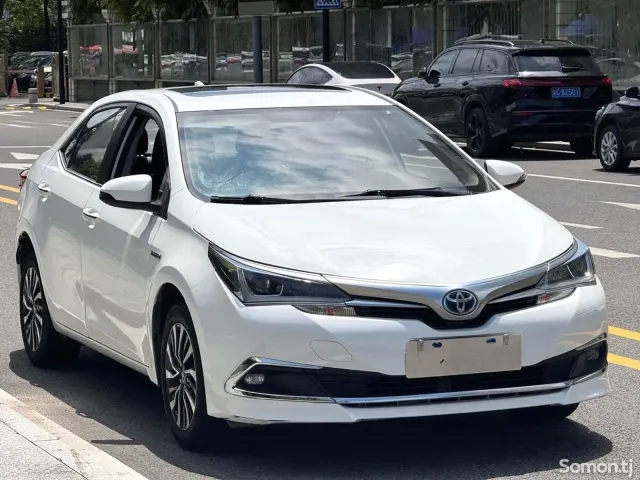Toyota Corolla 2019 · 1.8 MT