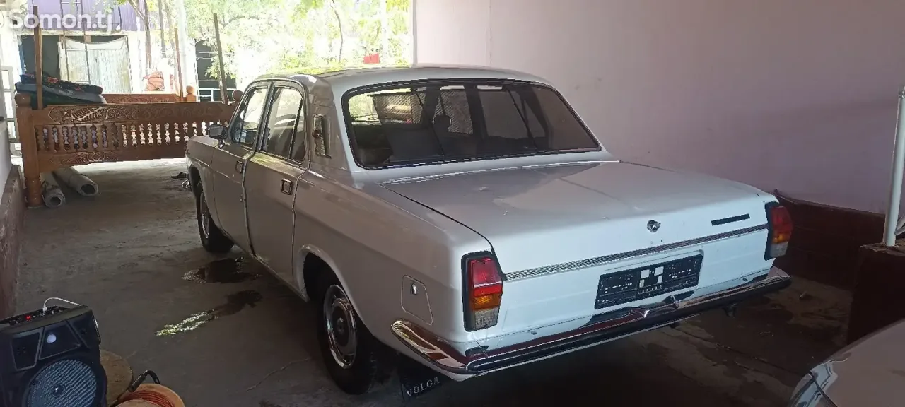 ГАЗ 2401 1985 · 2.5 MT