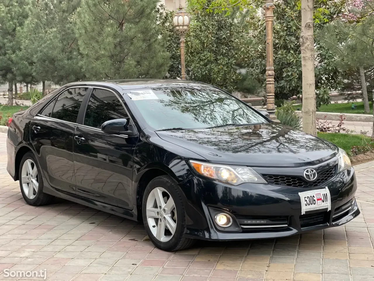 Toyota Camry 2014 · 2.5 AT