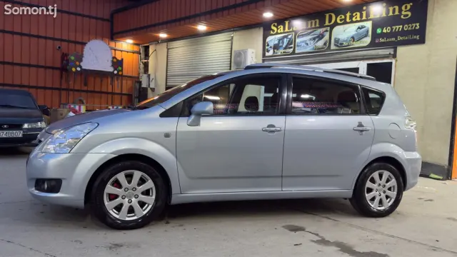 Toyota Verso 2007 · 1.8 MT