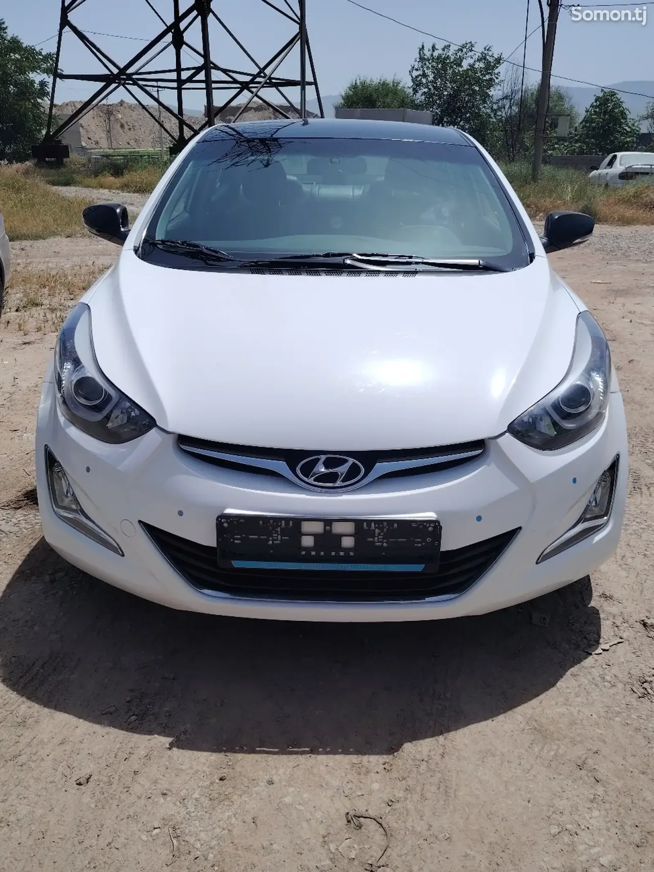 Hyundai Avante 2014 · 1.6 AT