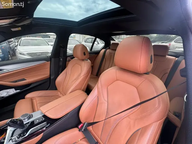 BMW 5 series 2017 · 2.0 AT