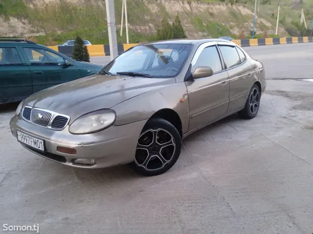 Daewoo Leganza 1997 · 2.0 MT