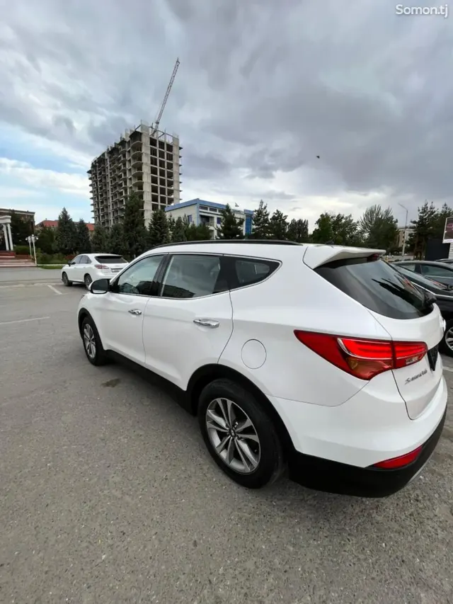 Hyundai Santa Fe 2014 · 2.0 AT