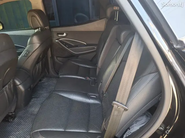 Hyundai Santa Fe 2014 · 2.0 AT