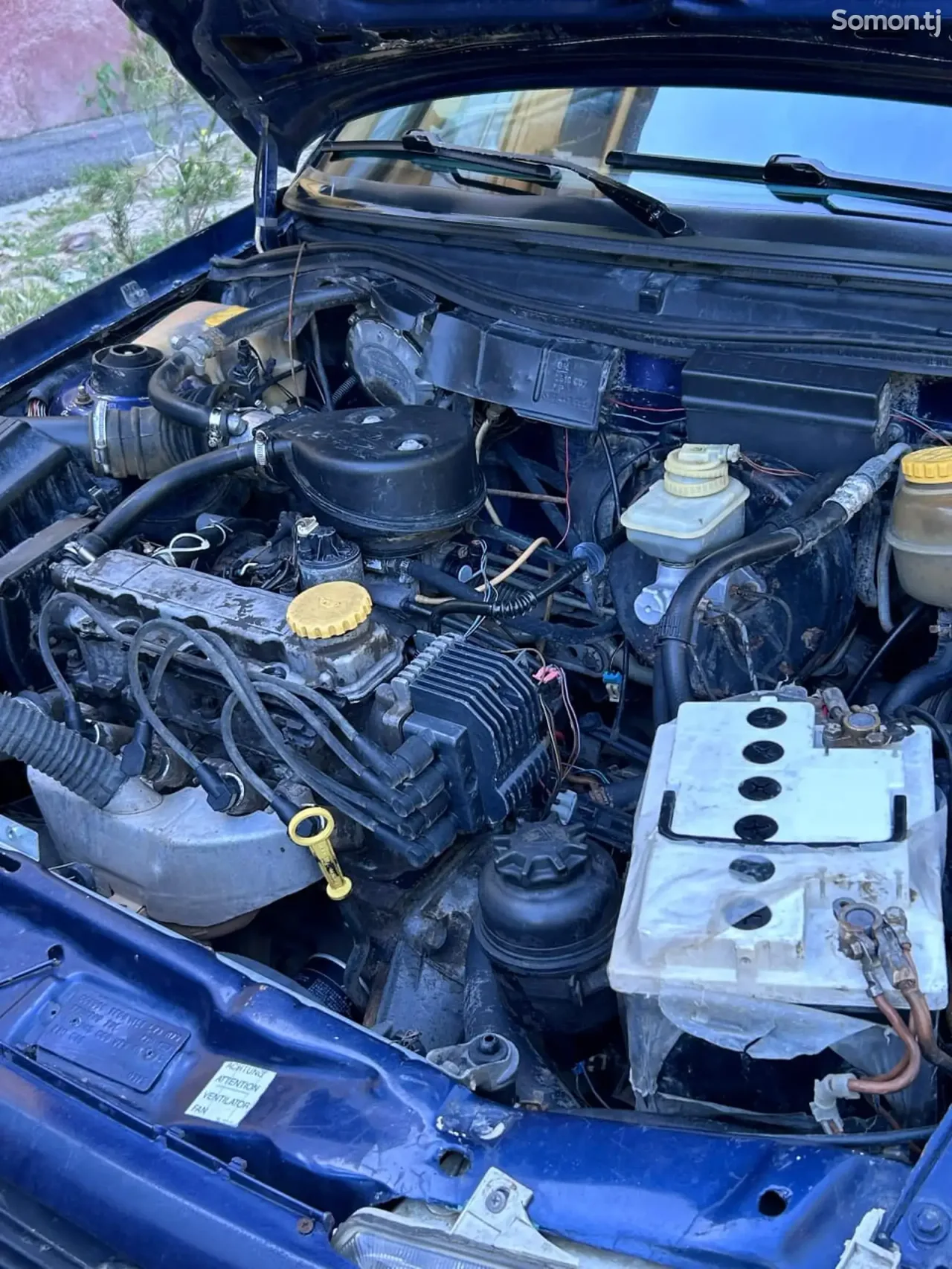 Opel Astra F 1996 · 1.6 MT