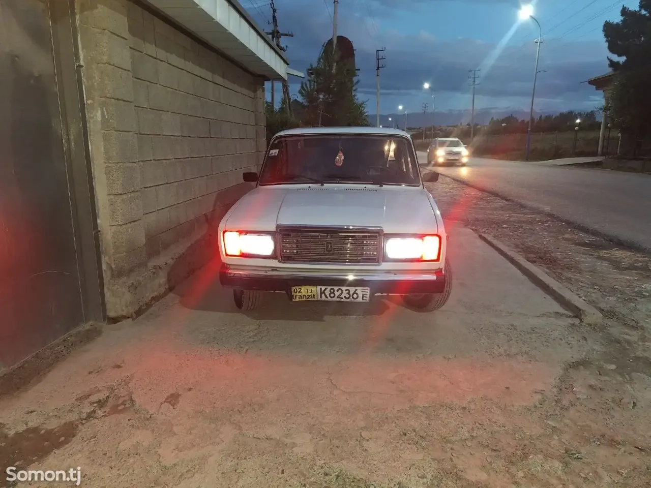 Lada (ВАЗ) 2107 2005 · 1.7 MT