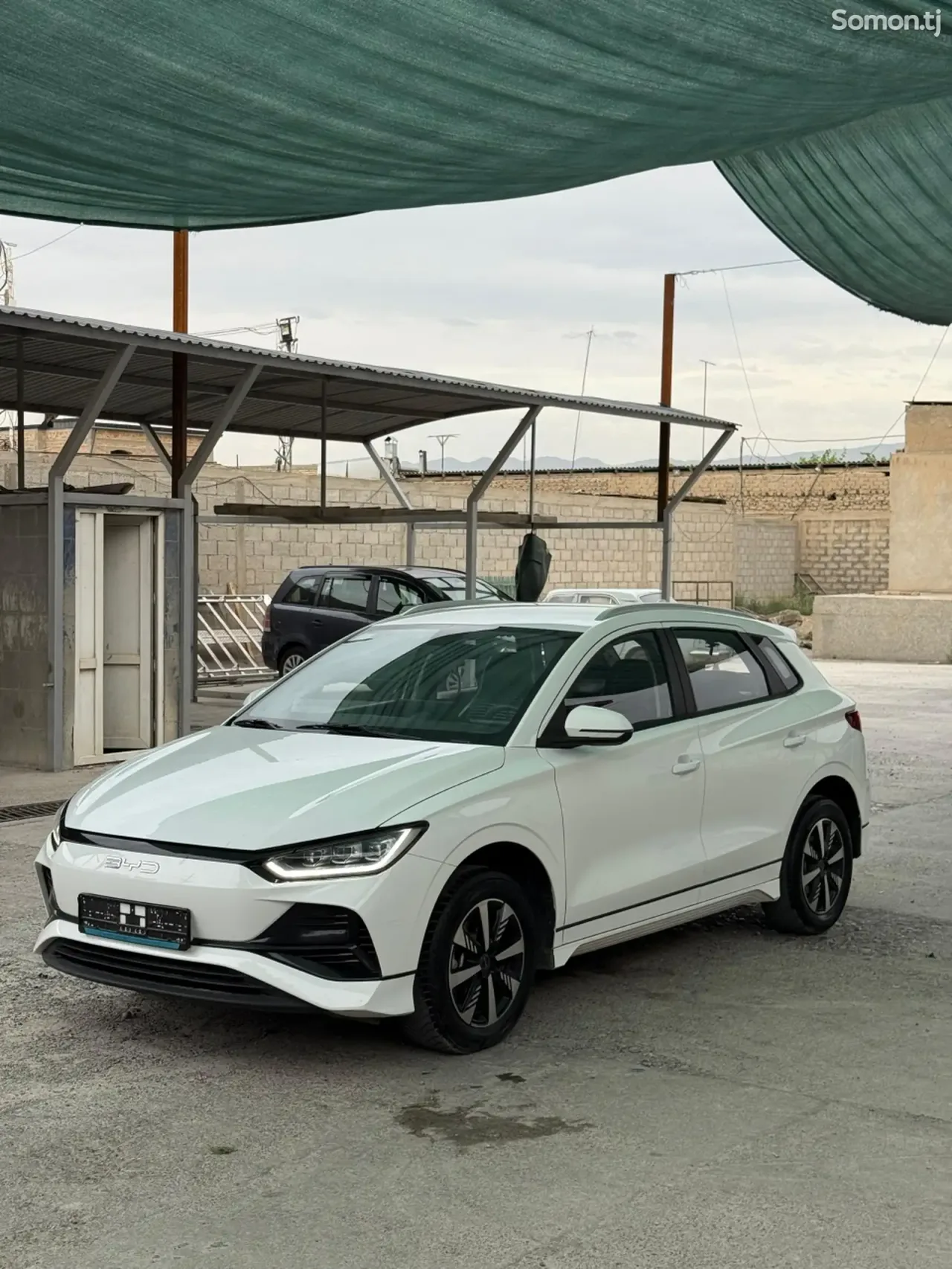 BYD E2 2024 · AT