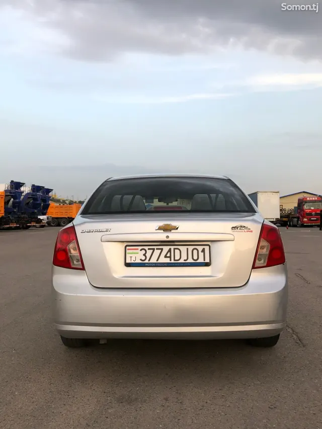 Chevrolet Lacetti 2007 · 1.6 MT