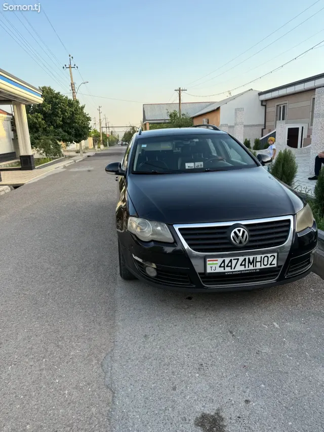 Volkswagen Passat 2007 · 2.0 AT