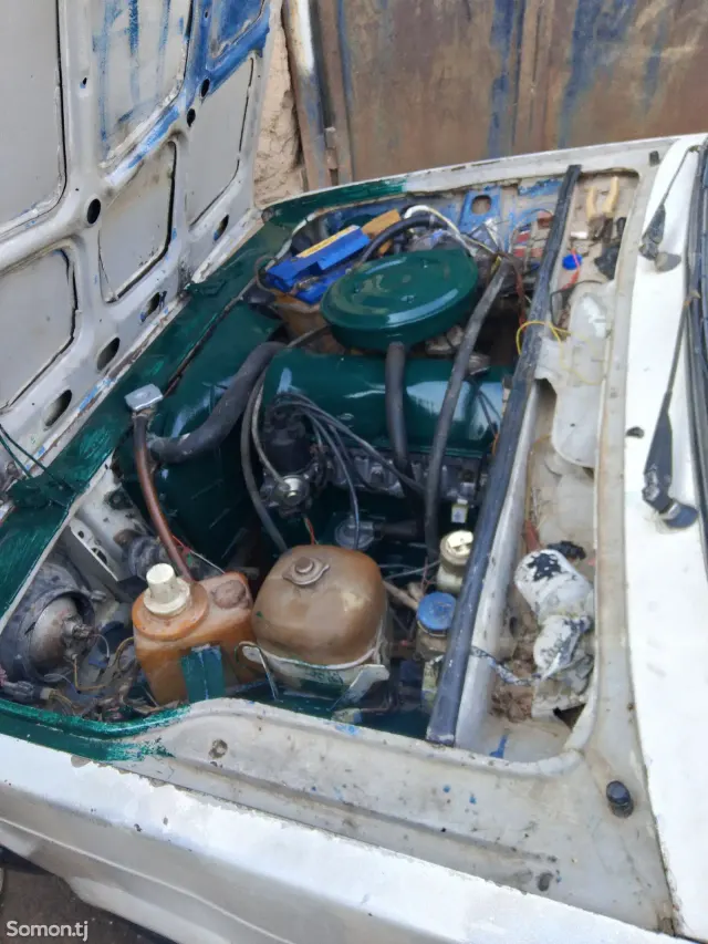 Lada (ВАЗ) 2104 1986 · 1.5 MT