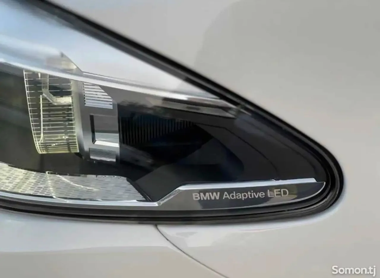 BMW 5 series 2016 · 2.0 AT