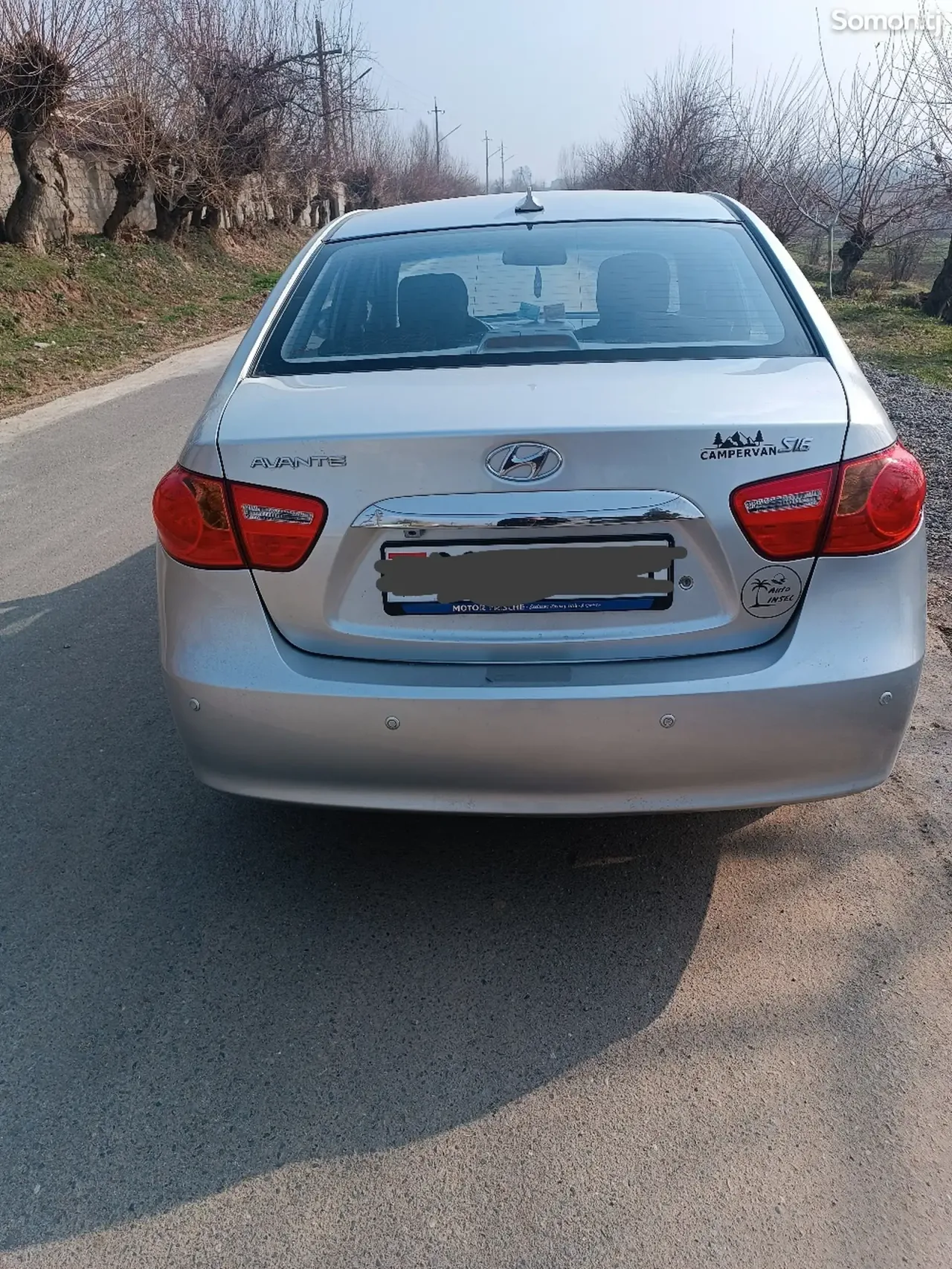 Hyundai Avante 2010 · 1.6 AT