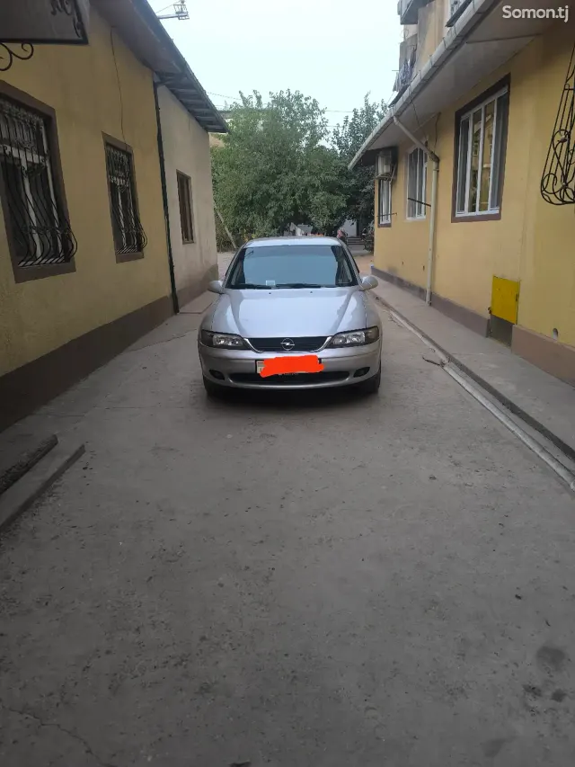 Opel Vectra B 2001 · 1.8 MT