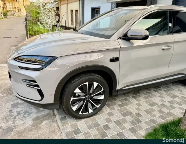 BYD Song Plus 2025 · AMT