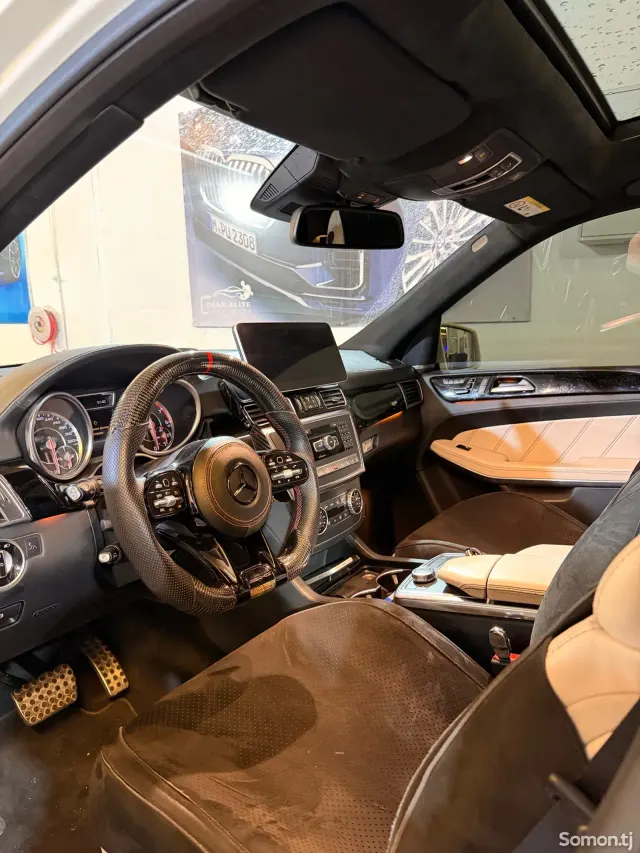 Mercedes-Benz GLS 2016 · 6.3 AT