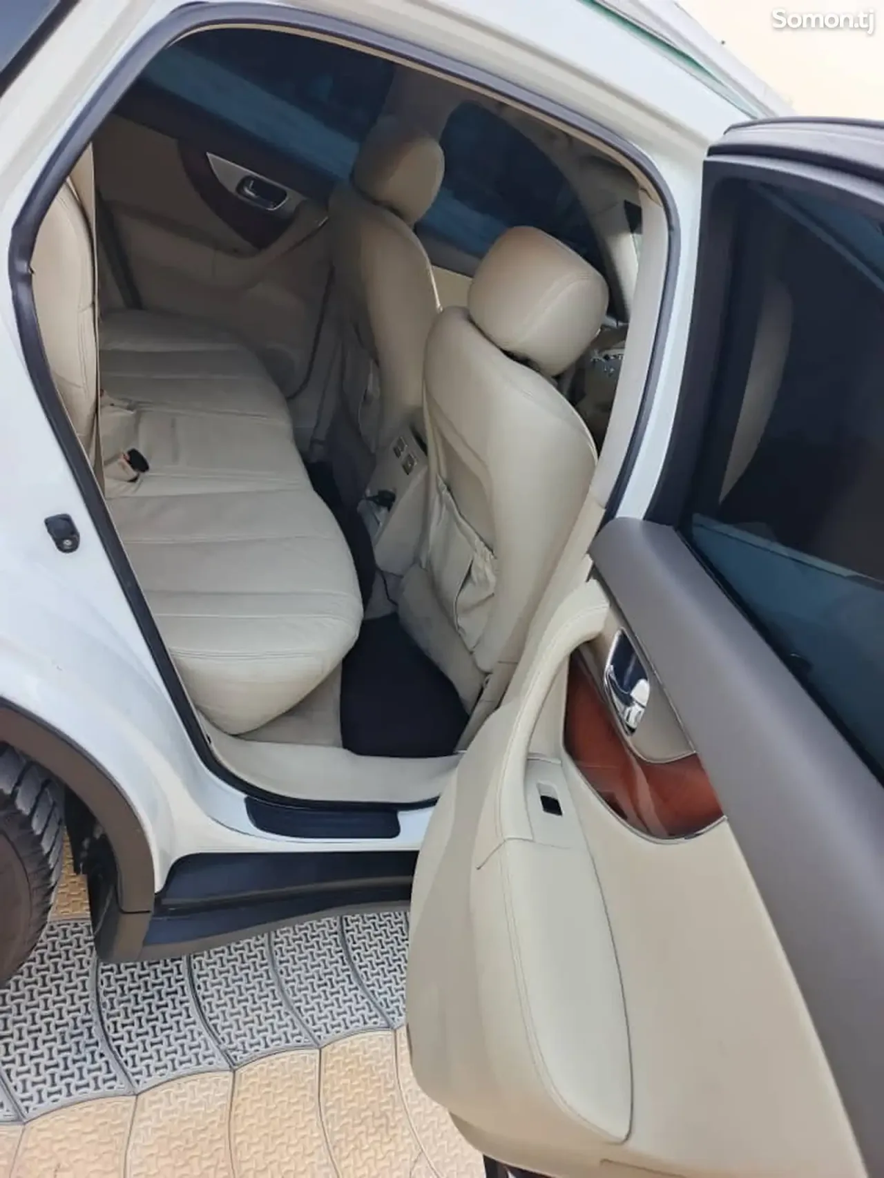 Infiniti FX series 2009 · 3.5 AT