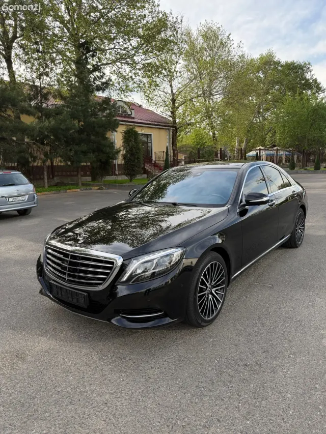 Mercedes-Benz S class 2015 · 3.0 AT