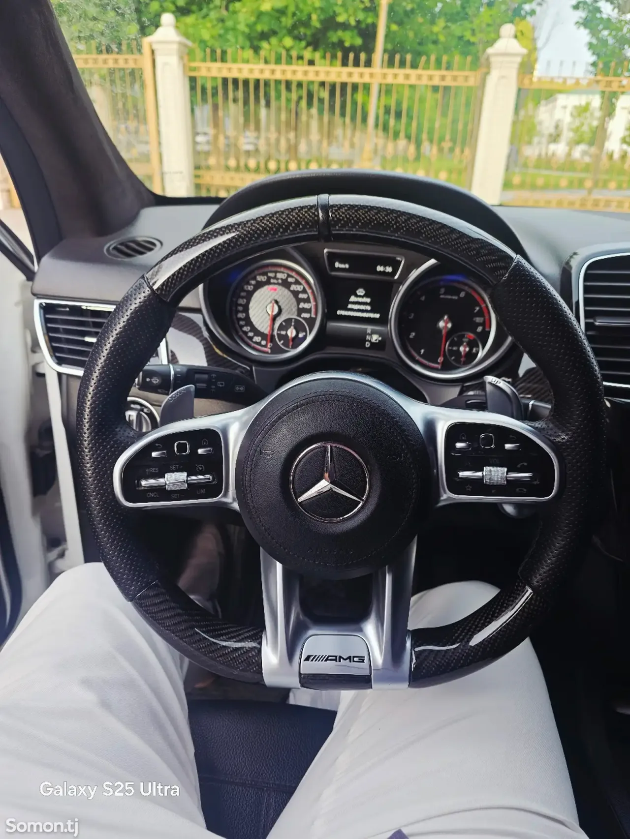 Mercedes-Benz GLE class 2017 · 3.5 AT