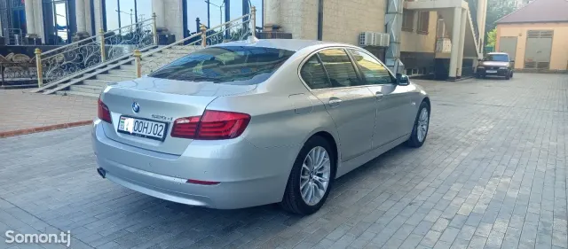 BMW 5 series 2013 · 2.0 AT