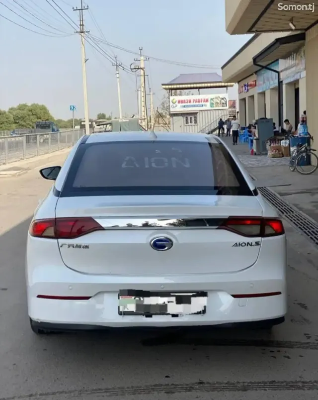 GAC Aion S 2020 · AT