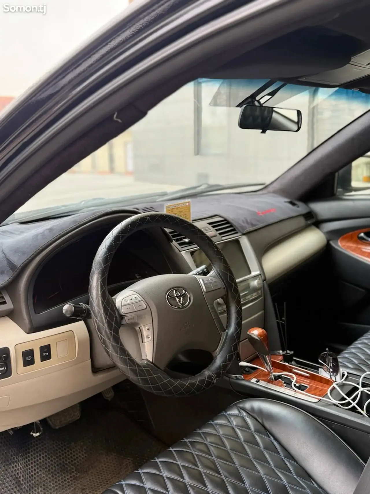 Toyota Camry 2009 · 2.4 AT