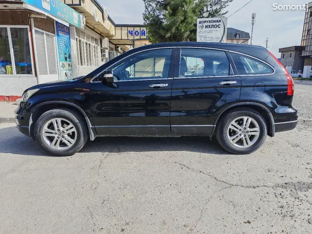 Honda CR-V 2011 · 2.0 MT