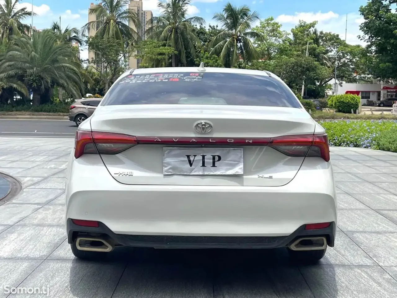 Toyota Avalon 2019 · 2.0 AT