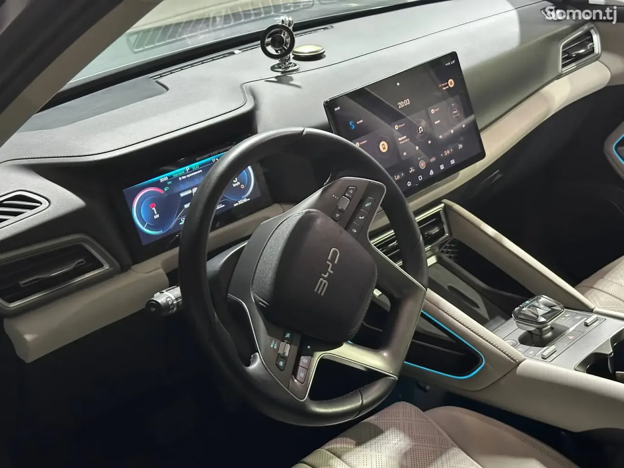 BYD Yuan Up 2025 · AT