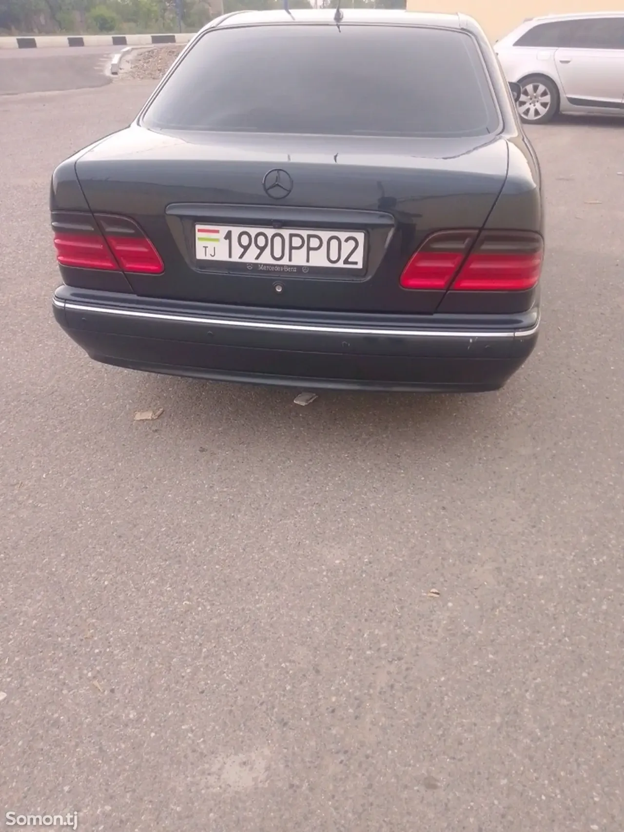 Mercedes-Benz E class 2001 · 2.4 AT