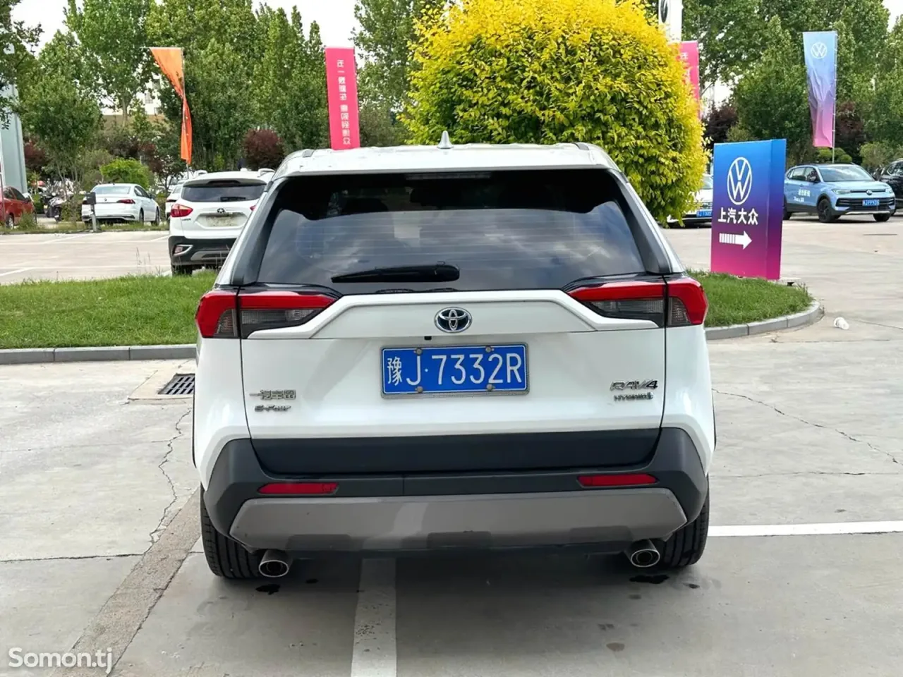 Toyota RAV 4 2021 · 2.5 AT