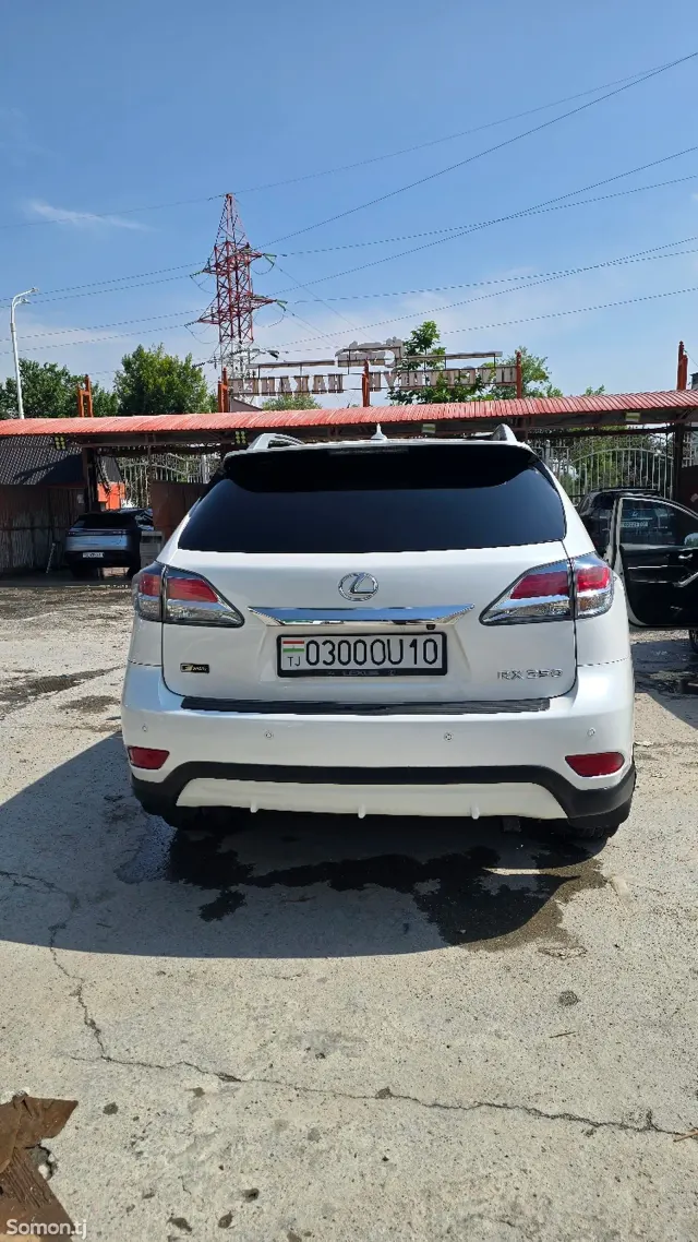 Lexus RX series 2013 · 3.5 AT