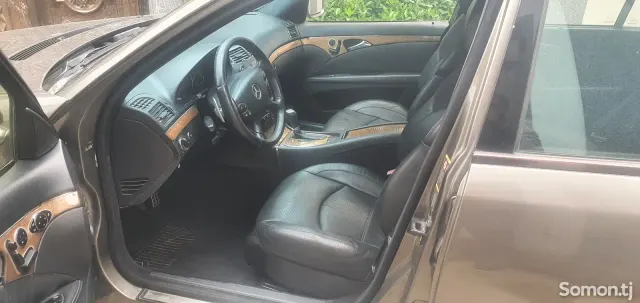 Mercedes-Benz E class 2008 · 6.3 AT