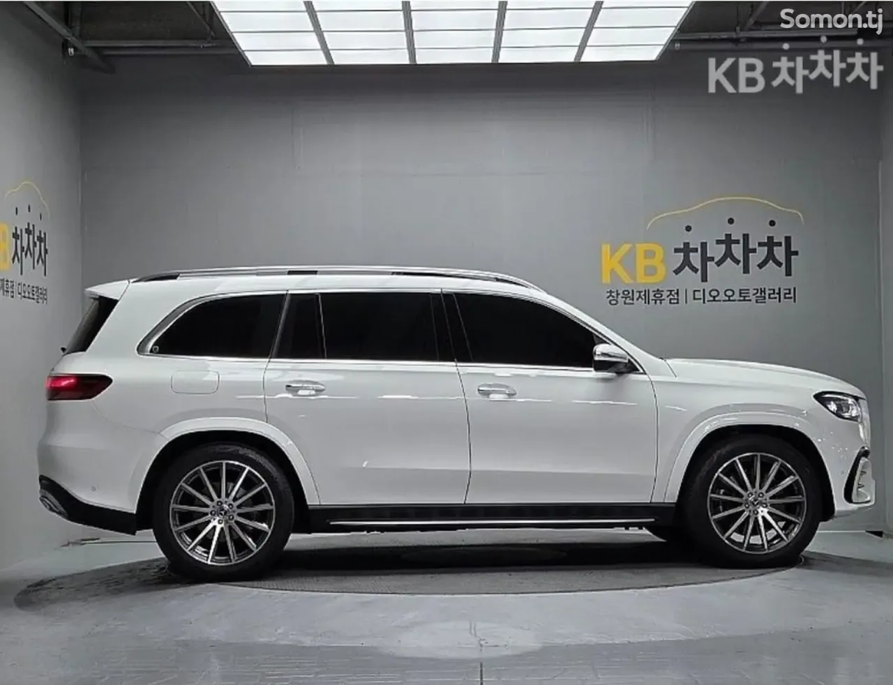 Mercedes-Benz GLS 2025 · 3.0 AT