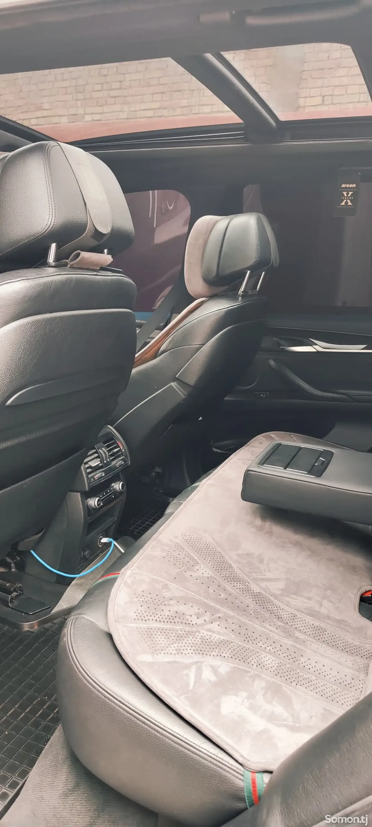 BMW X5 2015 · 3.0 AT