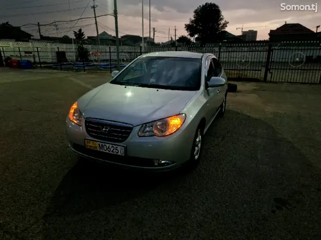 Hyundai Avante 2007 · 1.6 AT