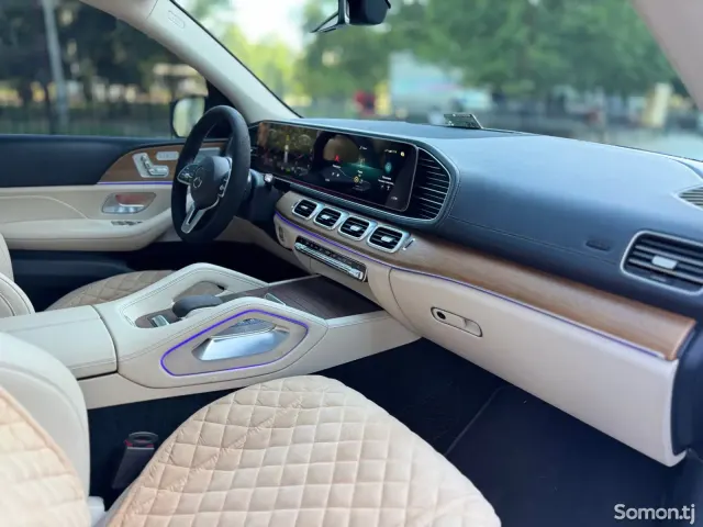Mercedes-Benz GLS 2021 · 4.5 AT