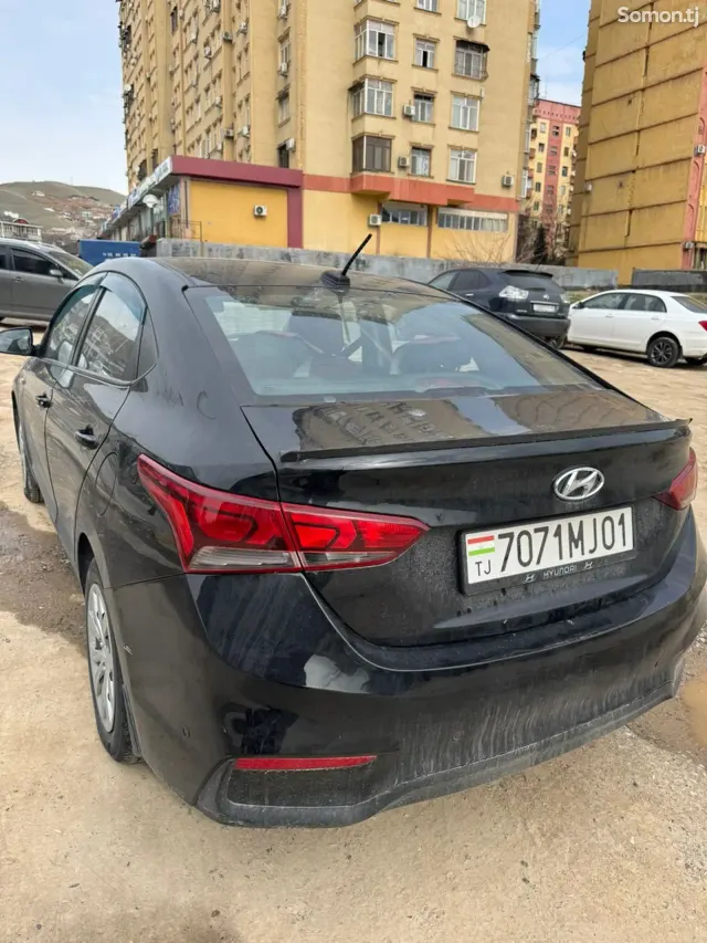 Hyundai Solaris 2019 · 1.6 AT
