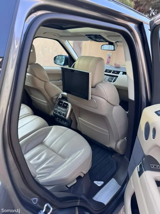 Land Rover Range Rover Sport 2015 · 3.0 AT