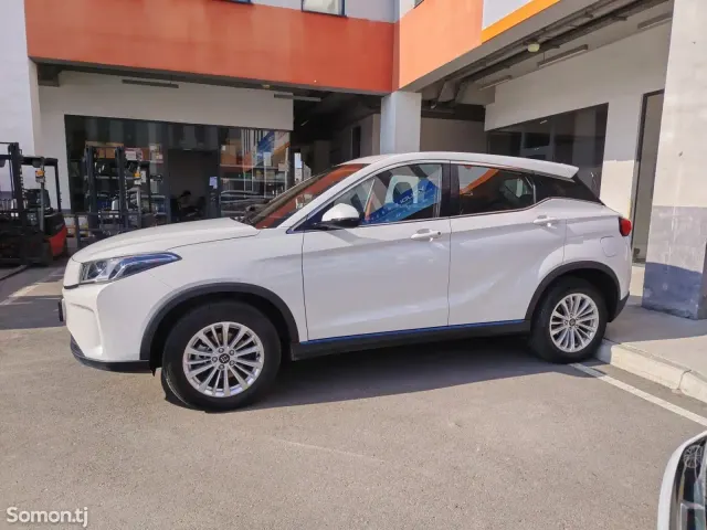 Dongfeng Landian E5 2023 · AT