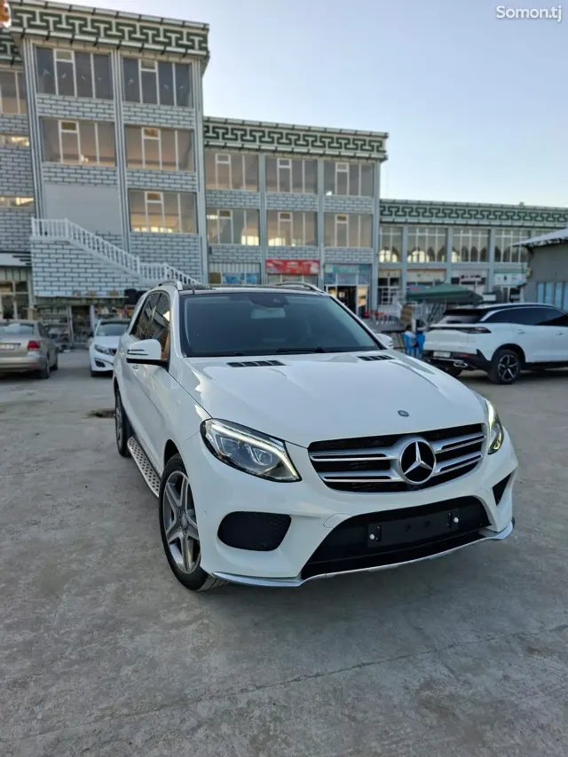 Mercedes-Benz GLE class 2017 · 4.5 AT